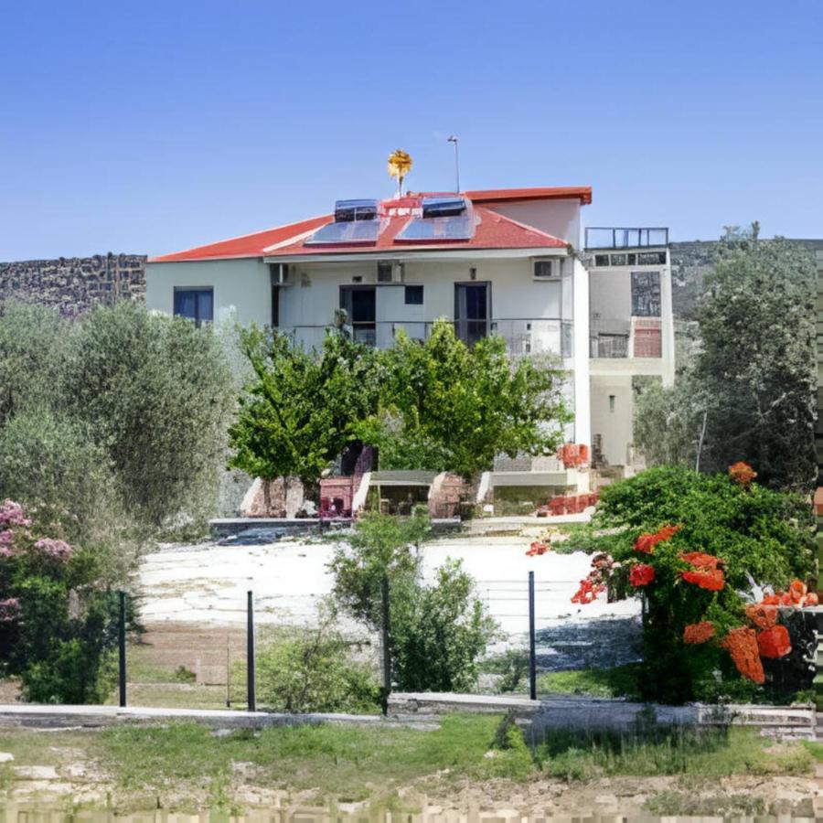 Villa Elista Astris Bagian luar foto